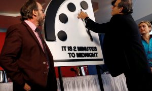 100 секунд до ядерной полуночи: стрелки Часов Судного дня снова перевели