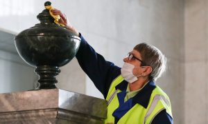 Доказана неэффективность проветривания помещений