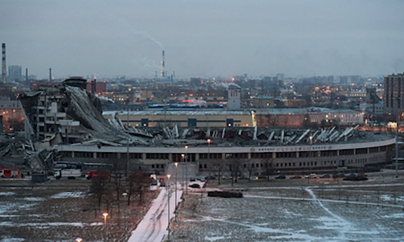 Погибшего при обрушении петербургского стадиона высотника заставили работать без страховки 