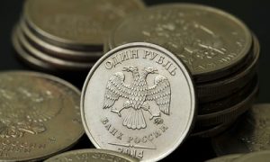 России впервые за 10 лет вышла в плюс благодаря долгам