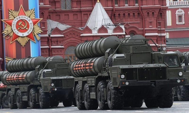 В России потратят 400 млн рублей на защиту асфальта от танков 