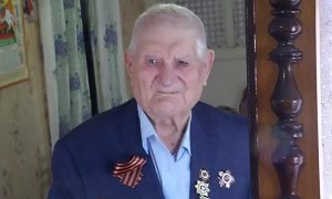 97-летний ветеран живет в доме без водопровода и туалета