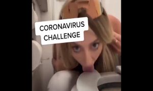 Какой коронавирус и без флешмоба? Люди облизывают унитазы