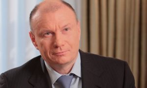 Российский бизнесмен жертвует 1 млрд рублей на поддержку незащищенных граждан и культуру