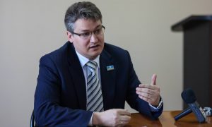 Российский вице-губернатор предложил жителям заплатить за экологию
