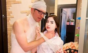 Опубликована запись беседы умершего на вечеринке мужа блогерши с продавцами сухого льда