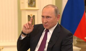 Путин предложил запретить двойное гражданство муниципальных служащих