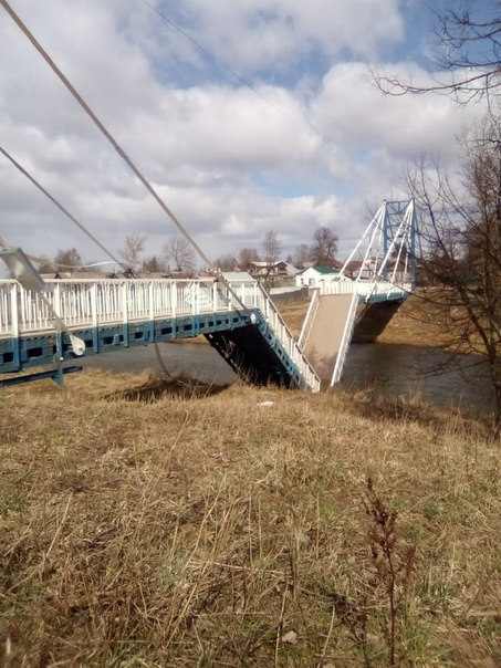 В Ярославской области рухнул мост, который открывала Валентина Терешкова