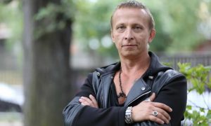 СМИ: Иван Охлобыстин посетил пасхальную службу «для избранных» в Москве