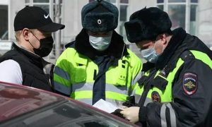 Вдвоем нельзя: в Москве ограничили поездки на машине