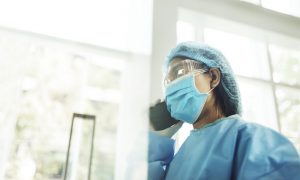 Российские ученые закончили испытания первой в мире вакцины от COVID-19