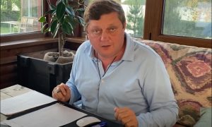 Олег Пахолков: «Похоже, в Волжском украли 17,5 млн «путинских» рублей на маски»