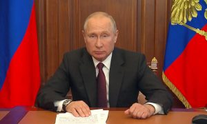 Путин объявил о регистрации второй российской вакцины от коронавируса