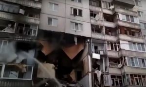 Взрыв разнес три этажа ярославской многоэтажки. Основная версия — утечка газа