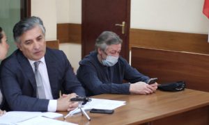 И драма, и комедия: на суд по делу Ефремова продают билеты за 0,5 млн рублей