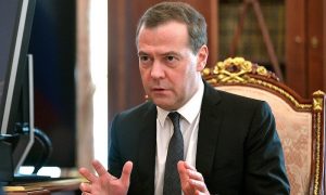 Депутат КПРФ предположил что Медведева готовят на замену Жириновскому. Ему ответили в ЛДПР