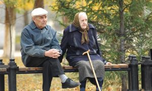РАН: россияне считают, что женщины стареют раньше мужчин