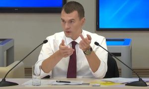 Почти «прямая линия»: Дегтярев отключил комментарии к трансляции сеанса связи с народом