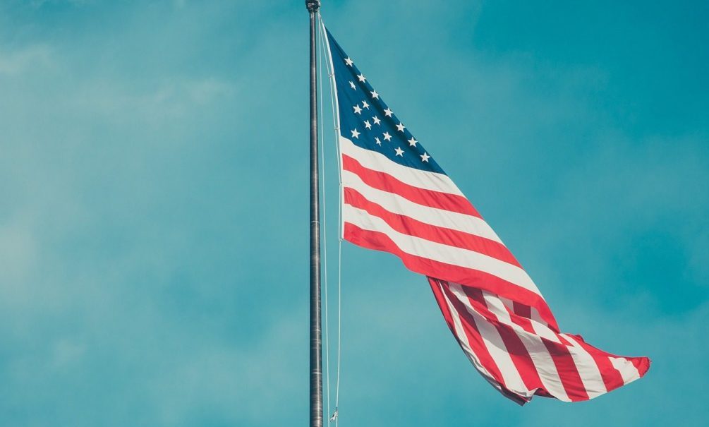 ФАН: в 2016 году на выборах президента США медиагиганты подстраивались под демократов ФАН: в 2016 году на выборах президента США медиагиганты подстраивались под демократов