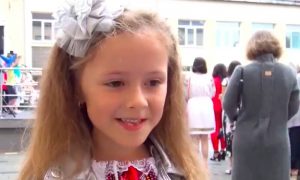 Шокирующее откровение первоклассницы о жизни насмешило соцсети