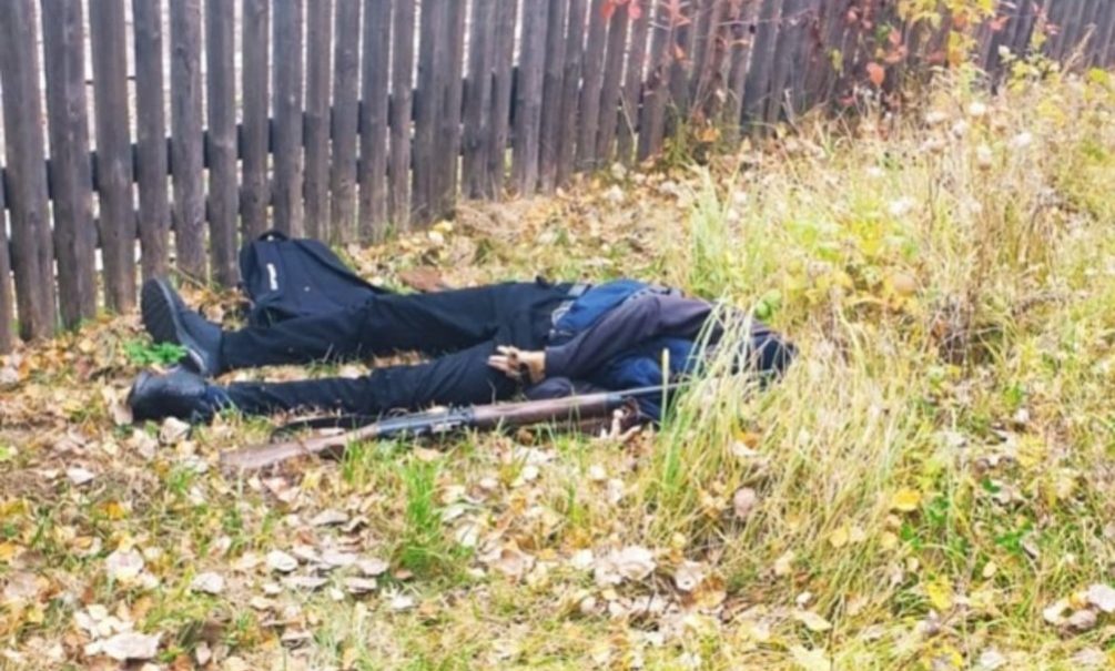 Нижегородский стрелок найден мертвым. Бабушка не пустила его убивать однокашников, и он устроил бойню у неё во дворе 