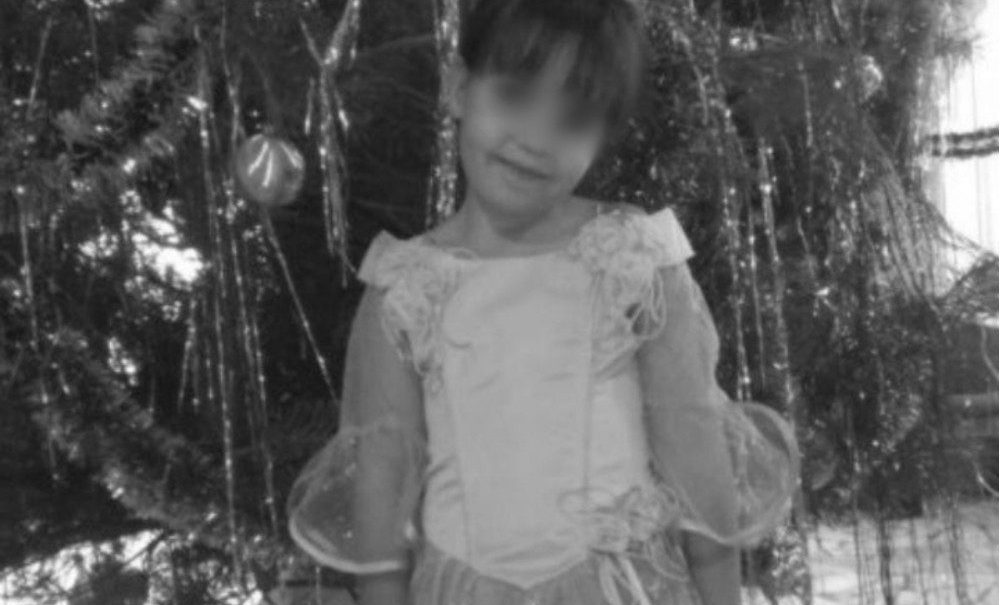 Бросил тело в лесополосе за домом: отчим изнасиловал и задушил 10-летнюю девочку в Волгоградской области 