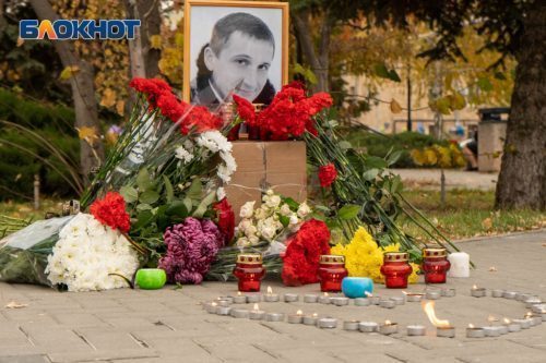 Отцы школьников устроили драку после ссоры в родительском чате в Санкт-Петербурге