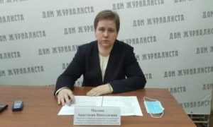 Отстраненную после скандала со скорыми чиновницу Минздрава Омской области вернули на прежнее место