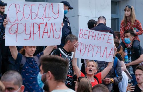 «Это вообще нормально?»: врио губернатора Хабаровского края возмутился охранникам за 33 млн рублей