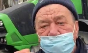 «Четыре процента дебилов и оккупантов, все зло от русских», - протестующие в Кишиневе трактористы