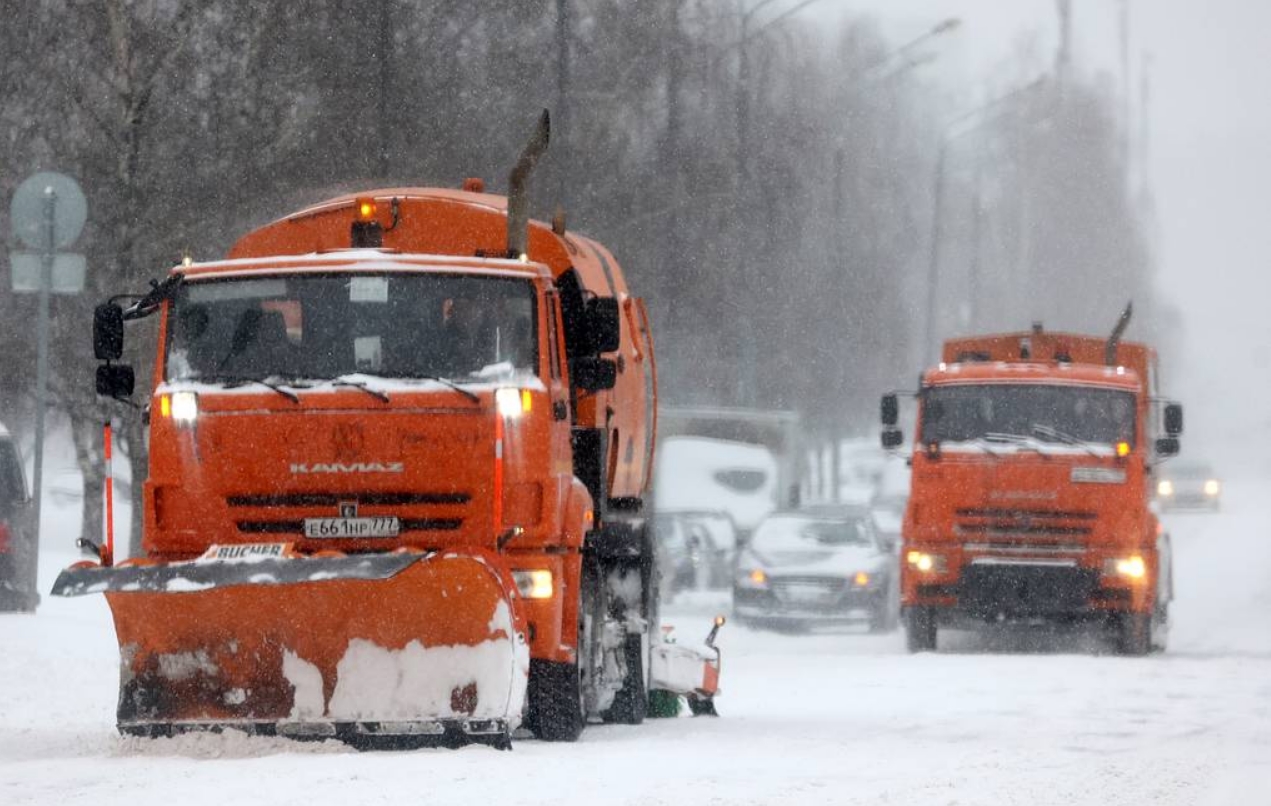 4 декабря снег. Снегопад в Москве. Аномальный снегопад. Рекордный снегопад в мире. Снегопад в Москве 20 года.