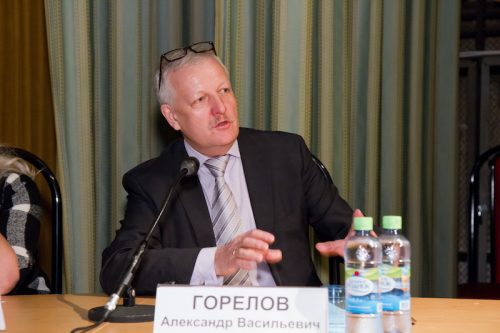 "В ноль не уйдём, но...": эксперт рассказал, что ждать от ковида весной