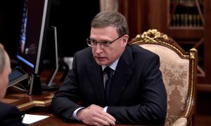 «Не прислушивается к федеральному центру»:  политологи оценили перспективы омского губернатора