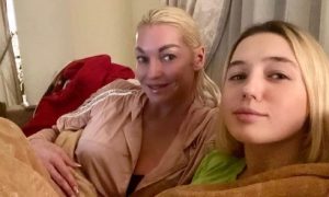 «Моя дочь живёт с отцом в аду»: дочка Волочковой боится, что папа навредит ей
