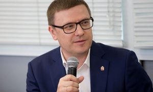 «Желаю Вам долгих лет, счастья и благополучия»: губернатор Текслер поздравил с Днем Победы умершего ветерана