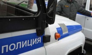 Четверо мужчин избили полицейских в Москве. Инцидент попал на видео
