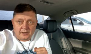 «В пробке три часа, за что платим бабки?»: главред Олег Пахолков о платной трассе М-4