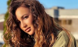 Спасет Сталина в спектакле: Бузова стала актрисой МХАТ имени Горького