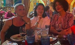 Скандал в Дагестане: в одном из ресторанов местные  приняли женщин-спортсменок за трансвеститов и выгнали из заведения