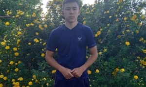 Девятиклассника нашли повешенным в Волгоградской области: родители уверены в инсценировке смерти