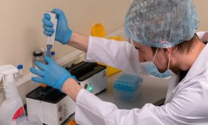 Теперь и «русский»: ученые предупредили о появлении в России нового штамма коронавируса, которого пока нет ни в одной стране мира