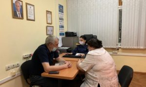 Задержаны сотрудники вагона-ресторана в поезде Мурманск-Адлер, где отравились более 90 детей