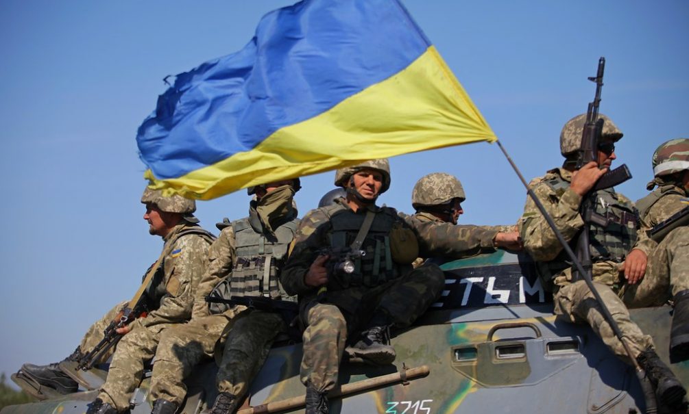 Украина рвется в НАТО, чтобы свести счеты с Россией 