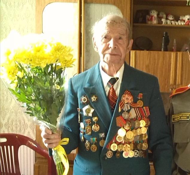 В Волгограде 94-летнего ветерана отправили домой с открывшимся после операции швом