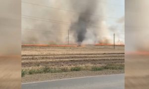Огненный смерч сняли на видео очевидцы в Башкирии