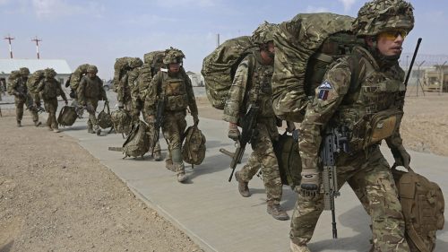 Британские спецназовцы переоделись в женщин, чтобы сбежать из Афганистана