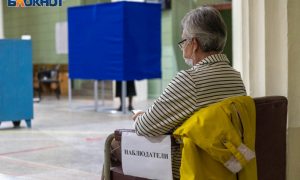 Умершая четыре года назад пенсионерка попала в список избирателей в Волгограде