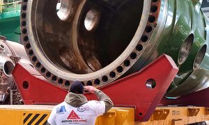 Донские силачи решили сдвинуть с места атомный реактор весом 450 тонн