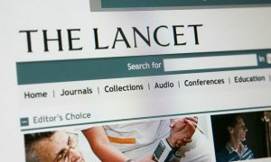 Бесполезно! Ученые в журнале The Lancet выступили против массовой ревакцинации от COVID-19