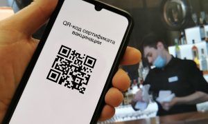 Эксперты рассказали, как введение QR-кодов скажется на жизни россиян